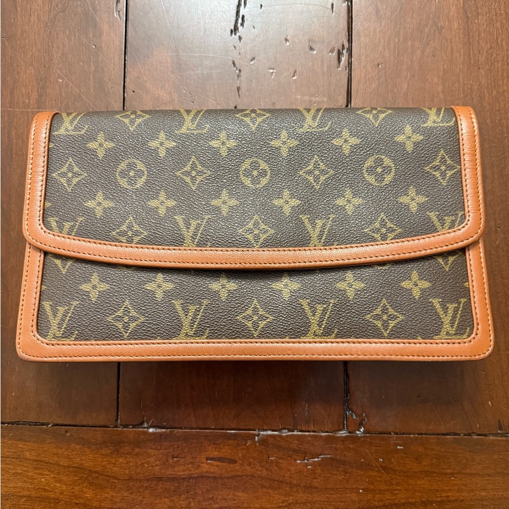 Louis Vuitton Brown and Tan Monogram clutch